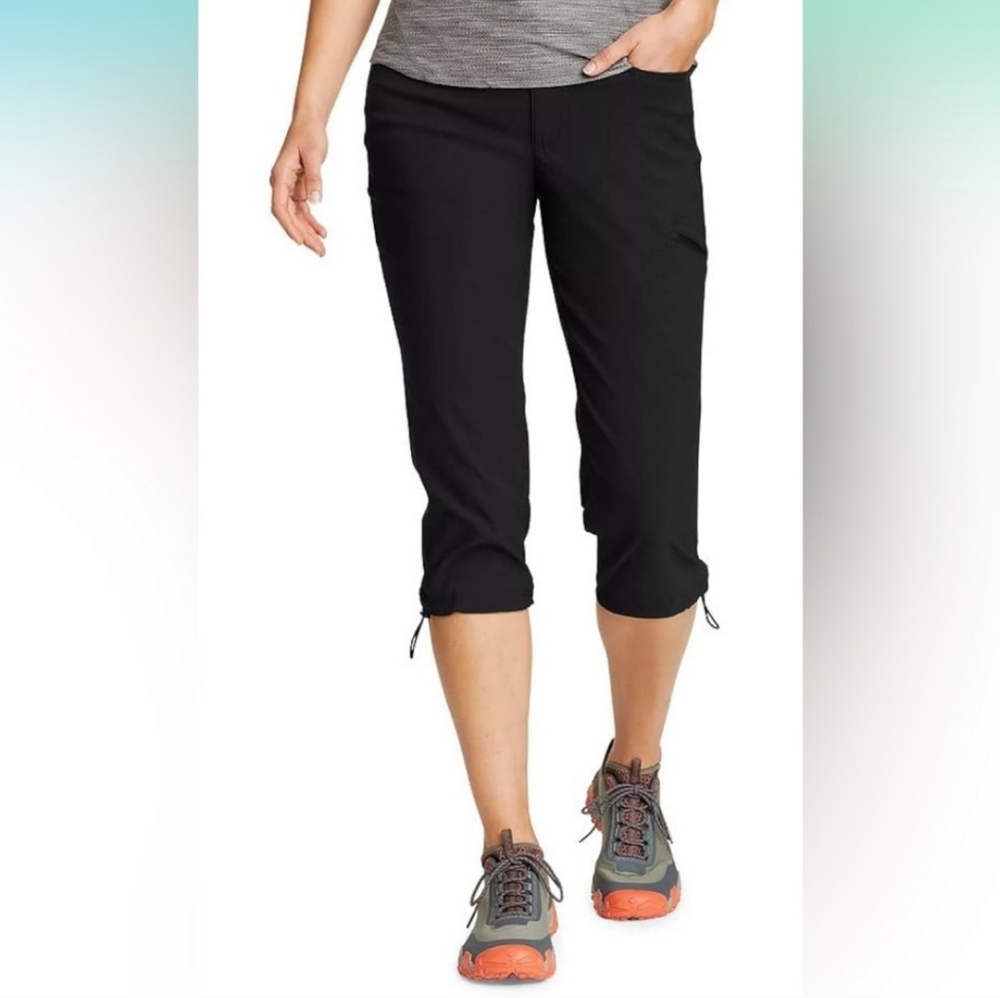 EDDIE BAUER Black Rainier Cinch Leg Capri Pants